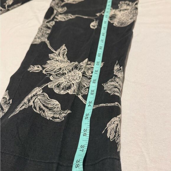 RAFAELLA Women Size 12 Black and White %100 linen Floral pants Quiet‎ Luxury - Picture 6 of 6